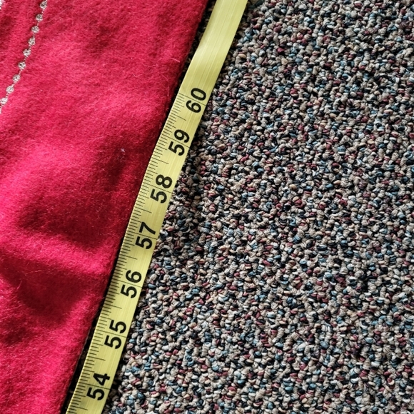 Christmas Table Runner - Picture 7 of 10